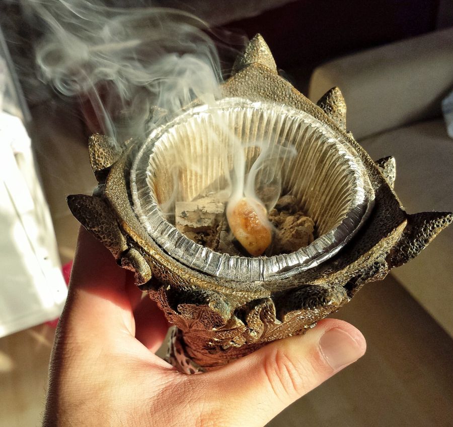 The history of incense and the appearance of scented sticks